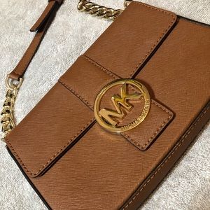 Michael Kors small crossbody - camel leather